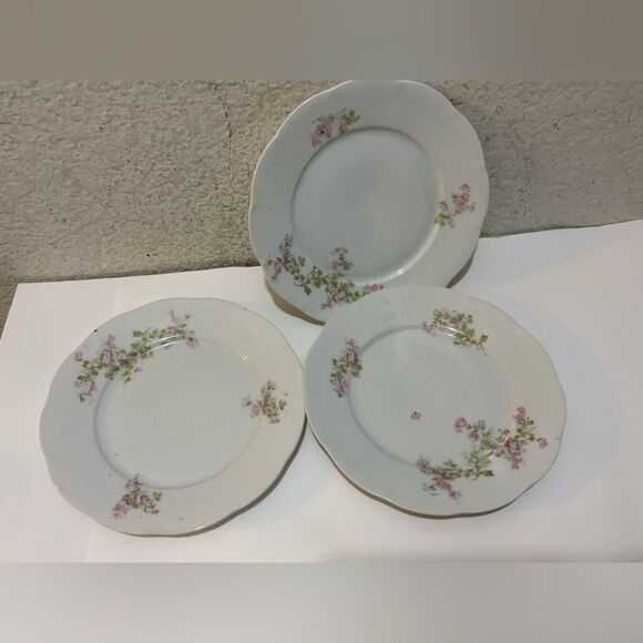 3 salad /Dessert (Sauce) plates by VICTORIA (AUSTRIA) 7 3/8” - Picture 2 of 7